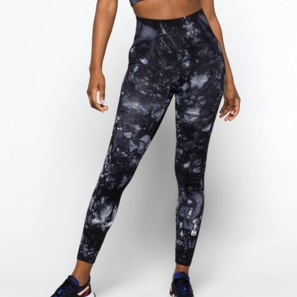 Free People Pants - FP Movement Good Karma 7/8 Tie Dye Leggings